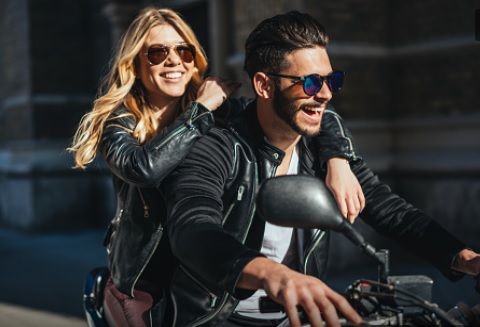 How a Poor Choice of Motorcycle Riding Glasses Increases Your Accident Risk